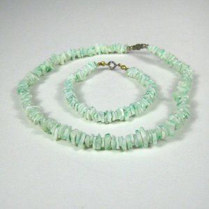 Set 2 Necklace Bracelet 17 Inch Vintage Green Dyed Glass Beaded Chip Choker